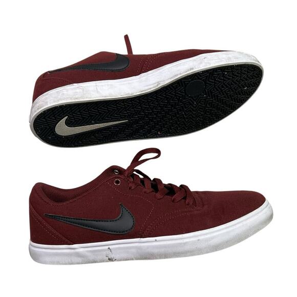 Nike Men’s‎ Check Solarsoft Canvas SB Sneakers - Dark Team Red - size 10